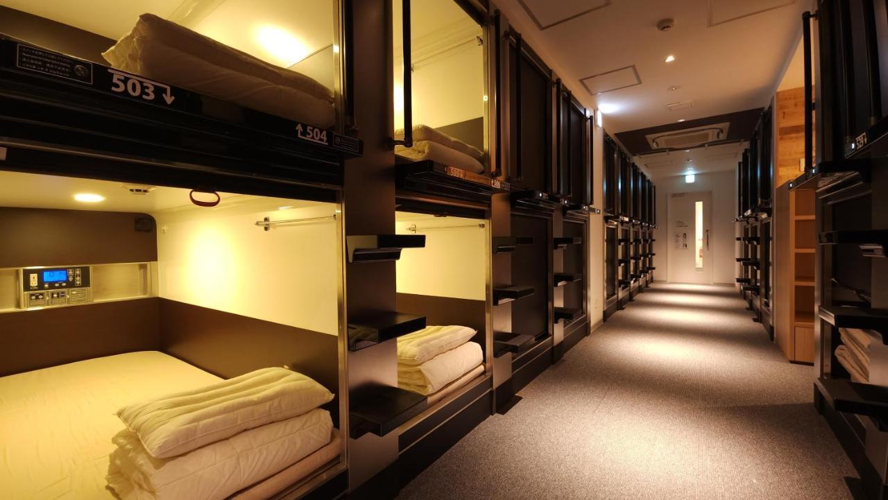 Acro Capsule Hotel Namba Dotonbori Osaka Exterior photo